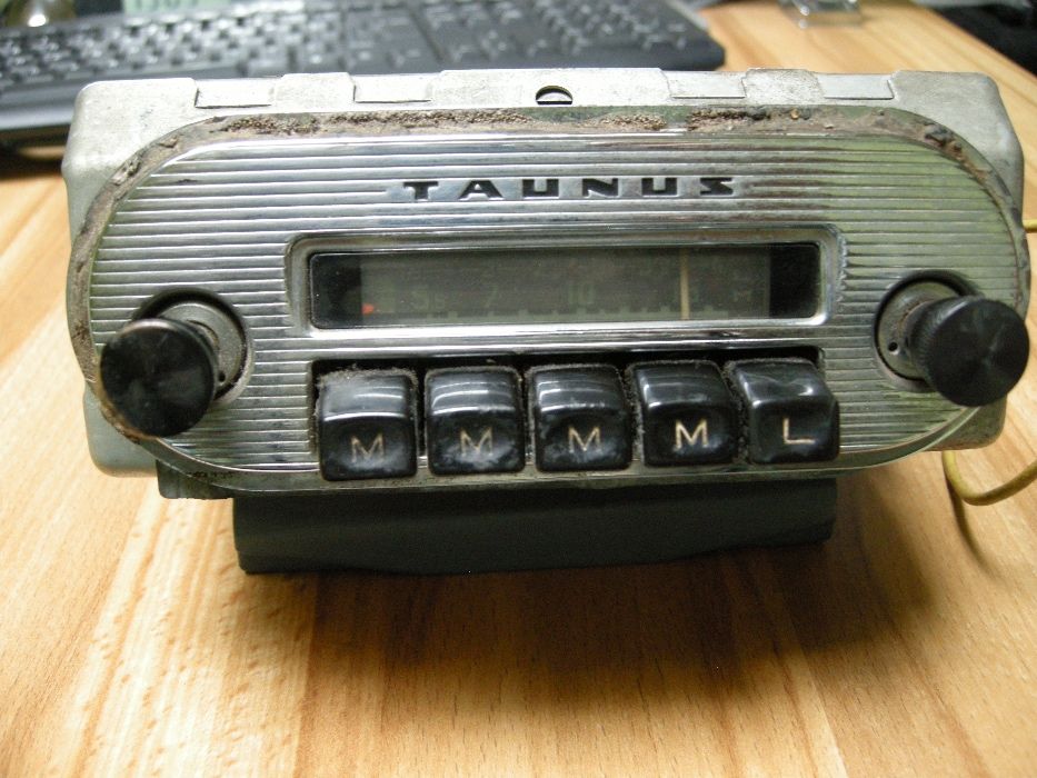 Radio Samochodowe Ford Taunus 1960r