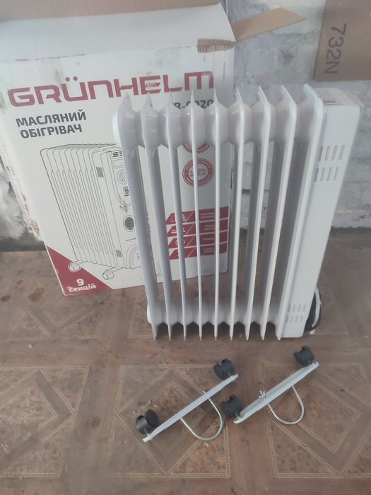 Масляний обігрівач Grunhelm gr-0920