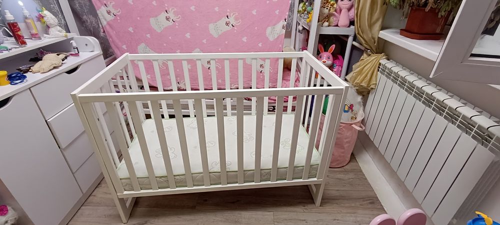 Ліжко дитяче з матрацом
