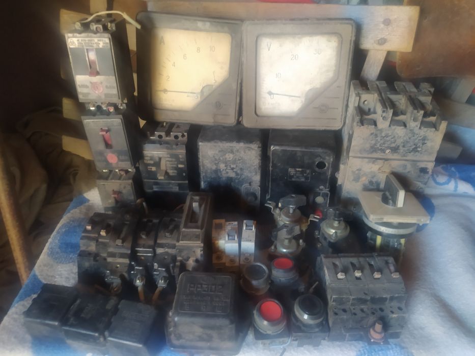 Автомати рубильники .