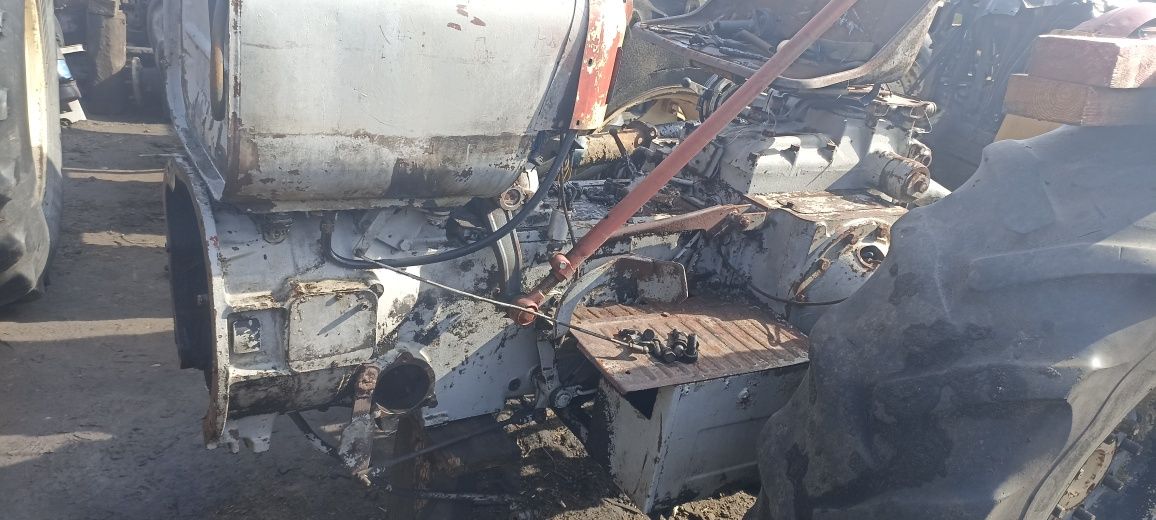 Części Ursus C 360 przód oś C 330 kolumna podnośnik zbiornik skrzynia