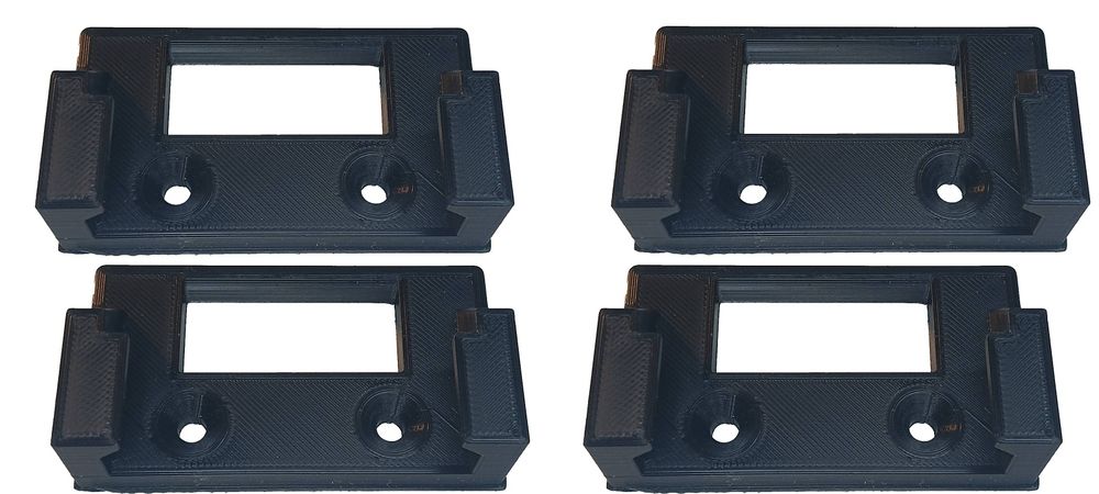 Zestaw 4 wieszaków na baterie Makita