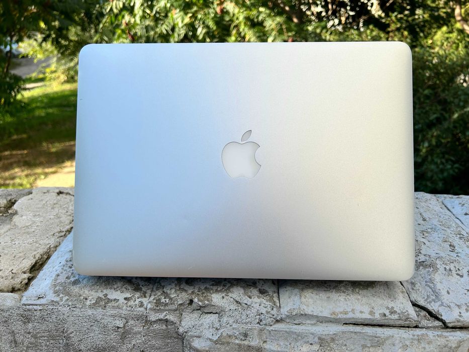 MacBook Air 2013 (13"/ I5/ 4Gb/ 128Gb)