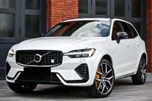 Volvo XC 60 T8 AWD Polestar Engineered Plug - in Hybrid R-DESIGN