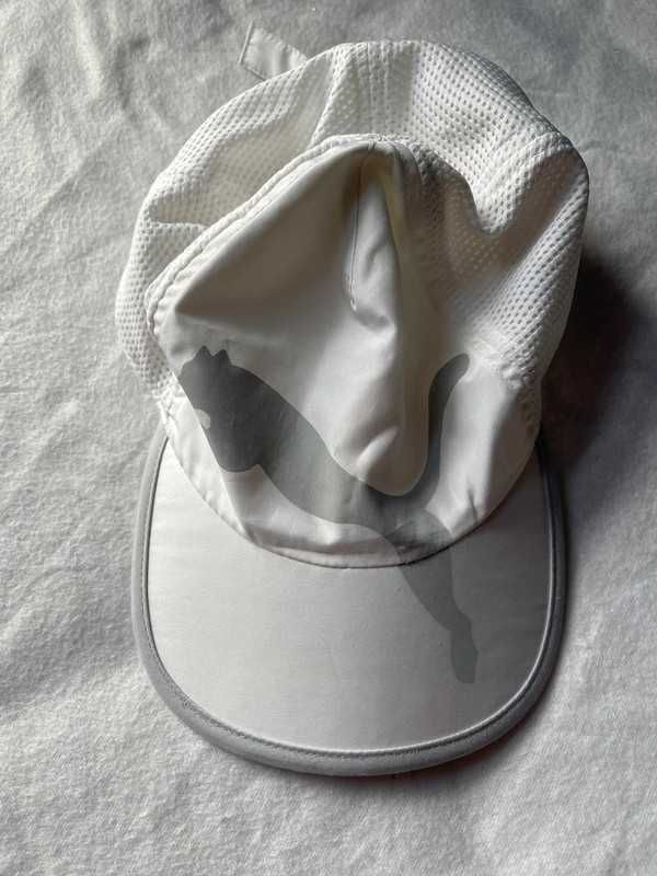 Biała czapka z daszkiem - Puma
