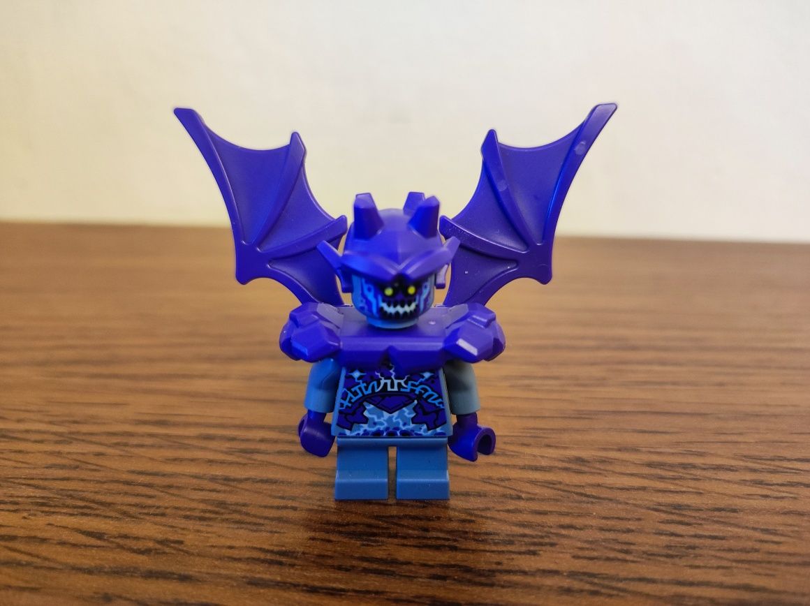 LEGO Nexo Knights Minifigurka.    03