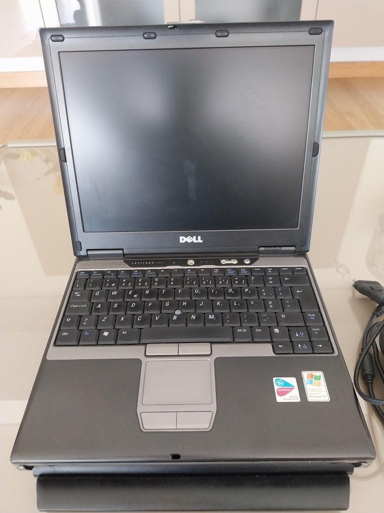Computador Dell Latitude D410