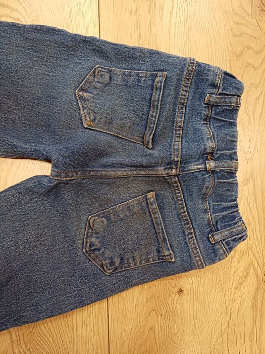 Джинси синього кольору на хлопчика