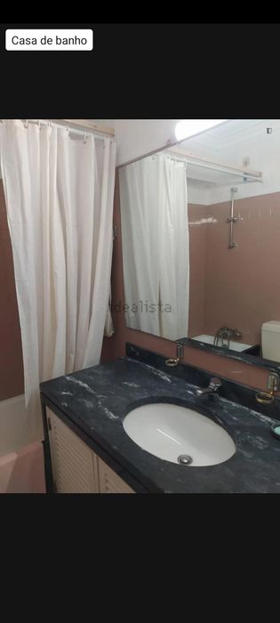 Aluguer quarto torres vedras