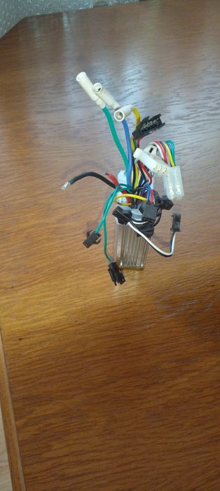 Продам контролер на 350w