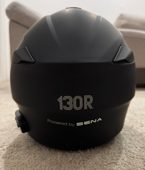 Capacete 130r outrush com intercomunicador