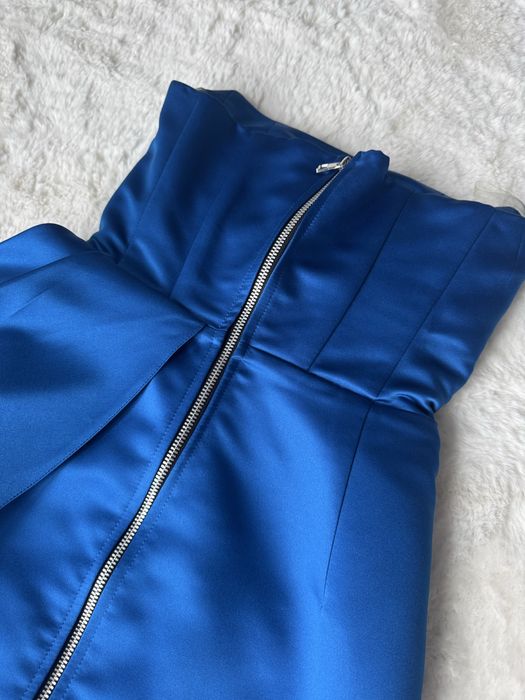 Сукня синя атласна з шлейфом Balykina XS оригінал