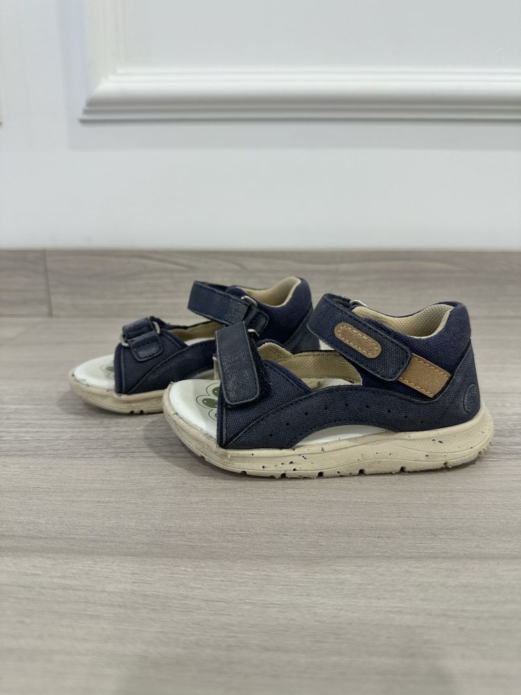 Босоножки chicco eco+ 22 размер