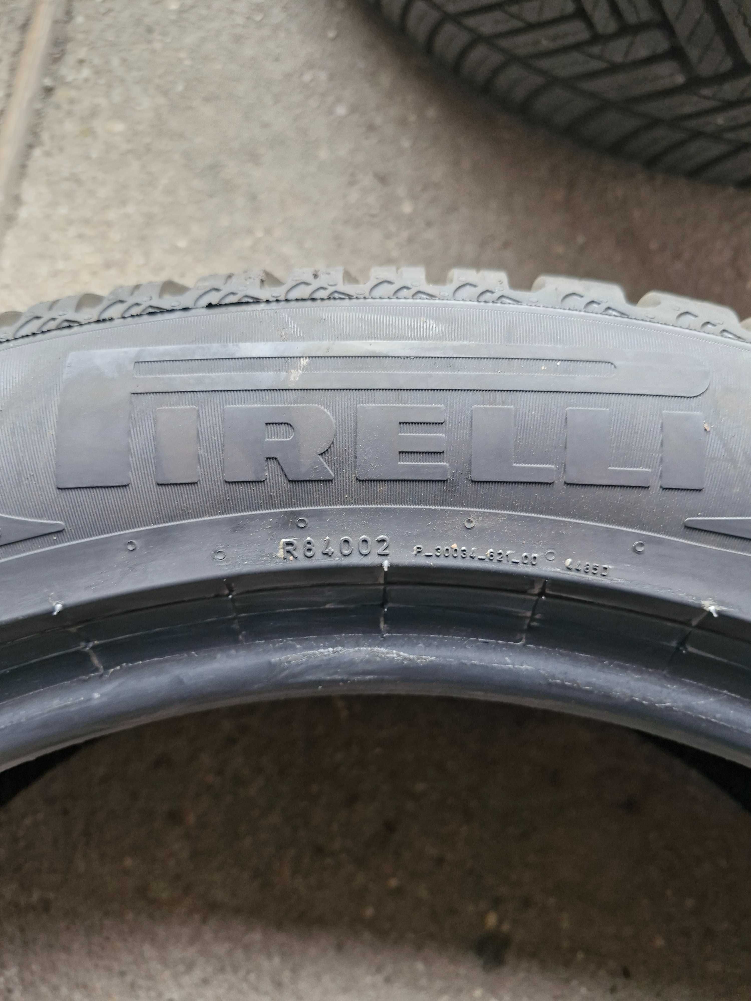 Opona całoroczna  235/50/19  103W  Pirelli  2024r
