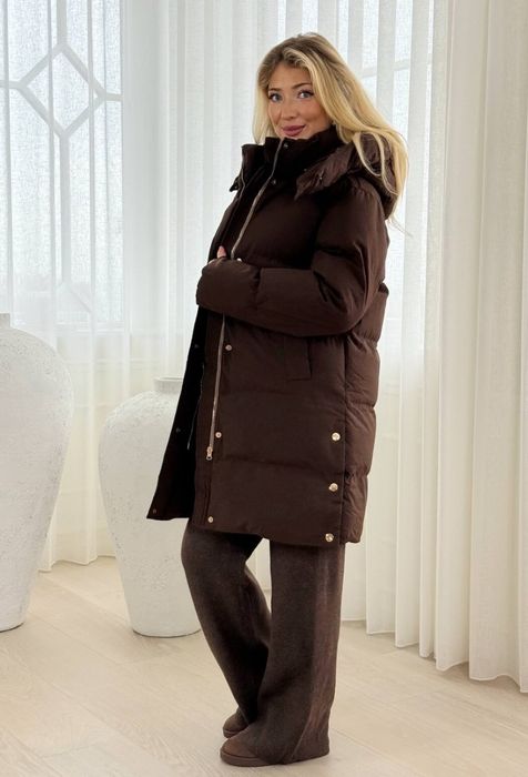 Трендовий теплий пуховик шоколадного кольору розмір M/L новий!
