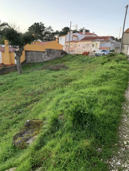 Terreno em Vale de Lobos (Sintra)