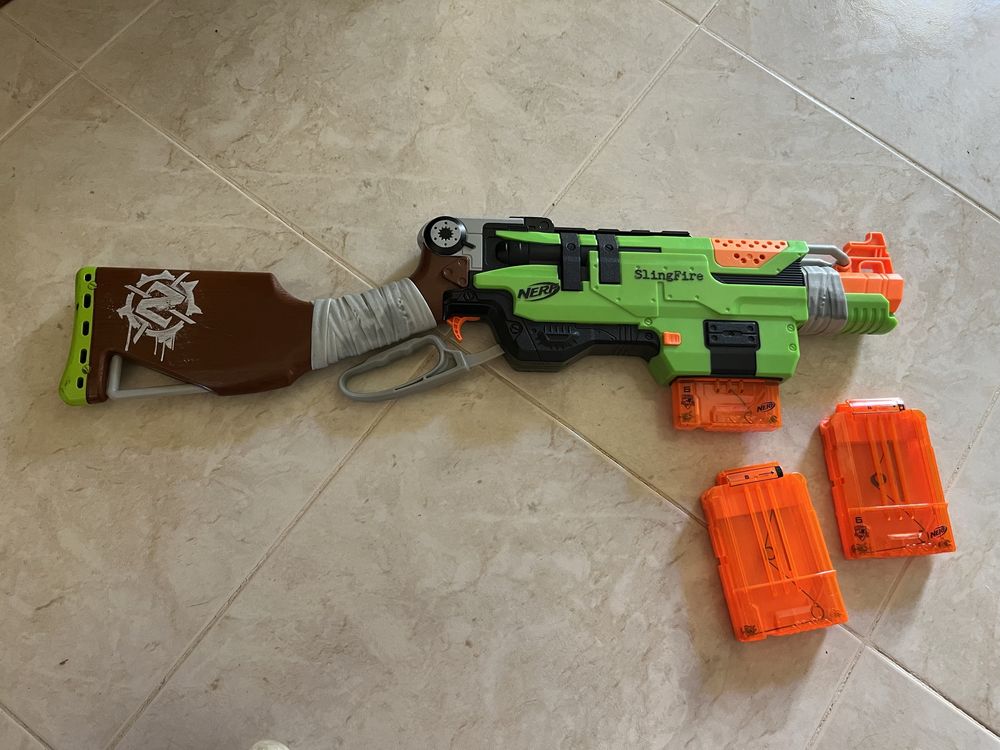 Nerf Slingfire +2 cartuchos