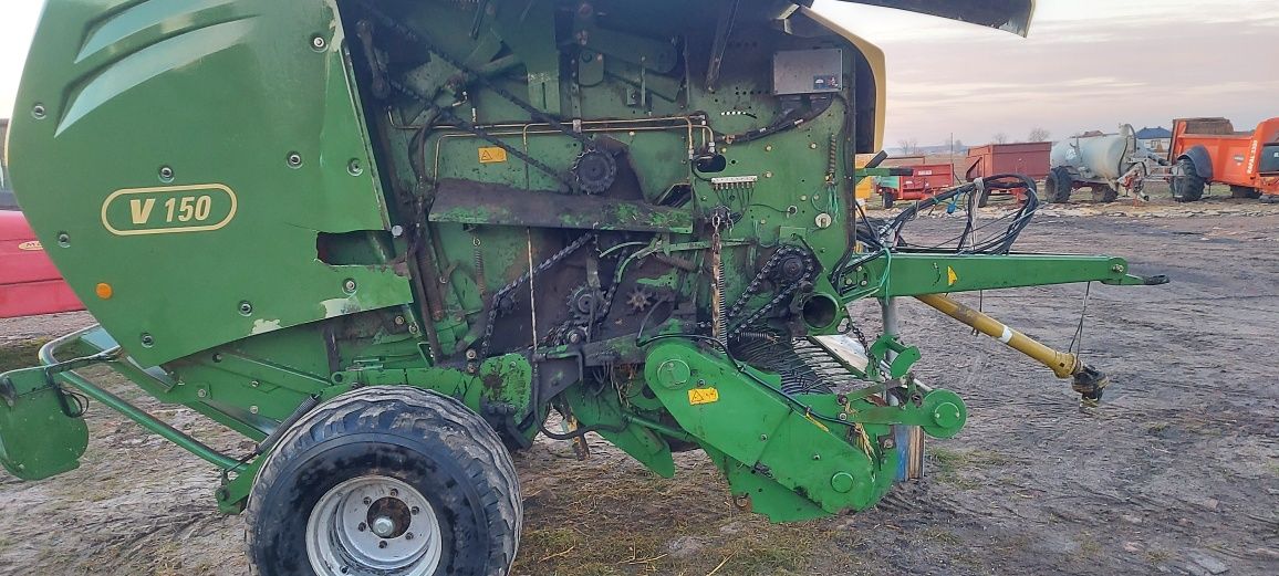 Prasa belujaca Krone V150 Comprima John Deere Claas Welger