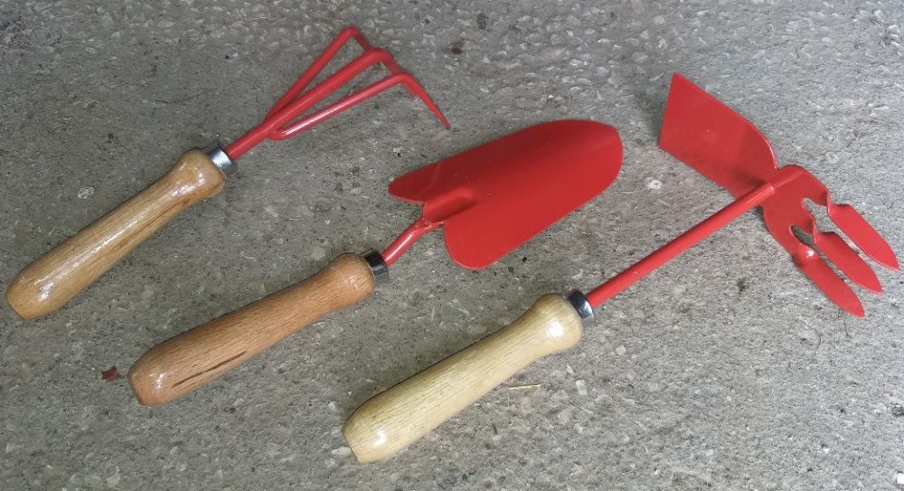 Conjunto de 3 peças jardinagem - ancinho, pá e sacho/enxada