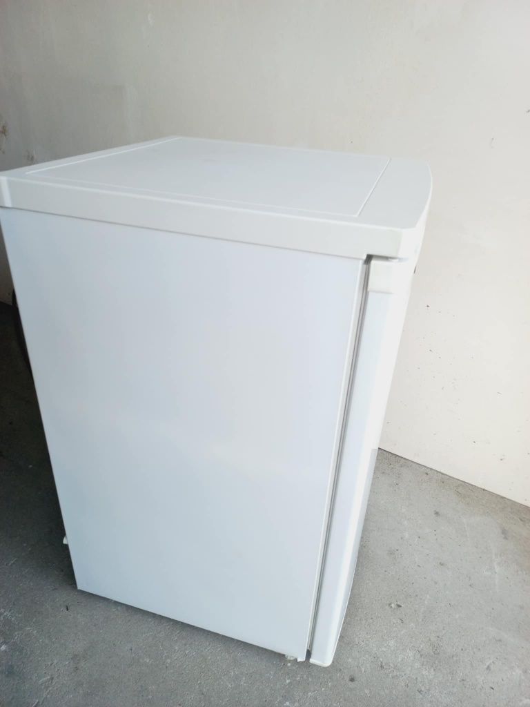 Zamrazarka Whirlpool -  dowóz