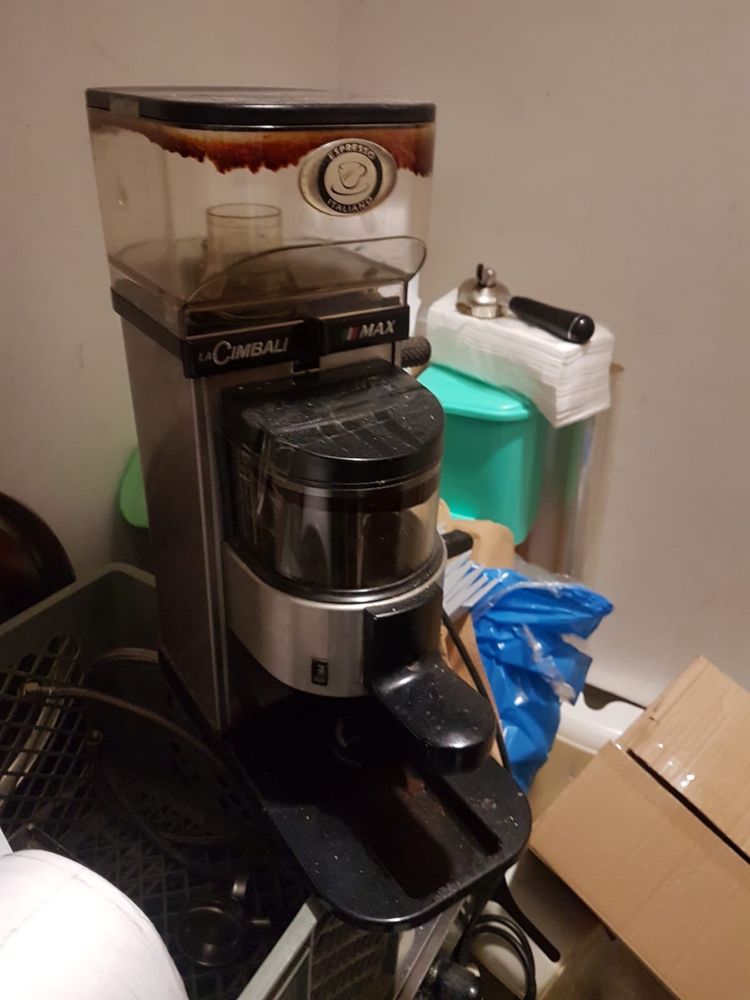 Moinho de cafe como novo