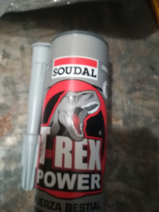 T-Rex cinza soudal