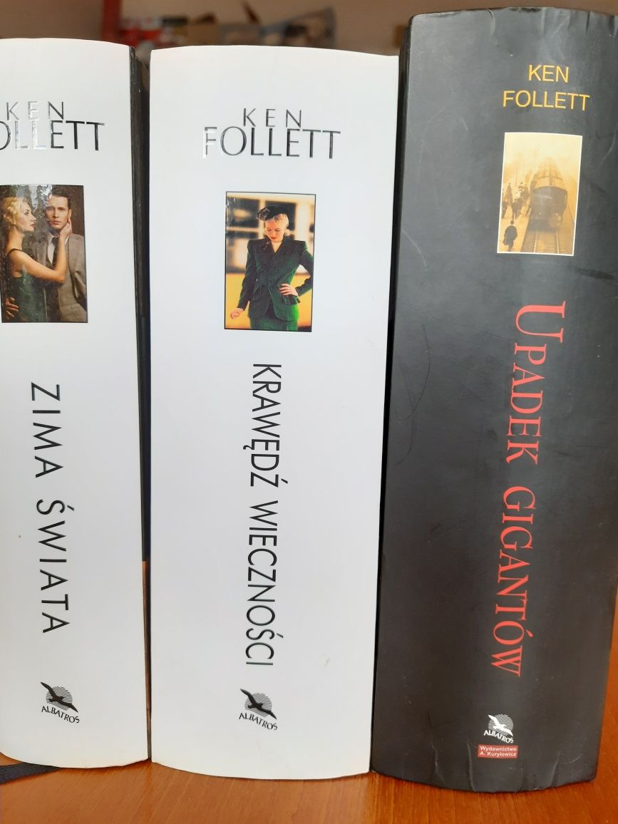 Trilogie Kena Folletta Stulecie