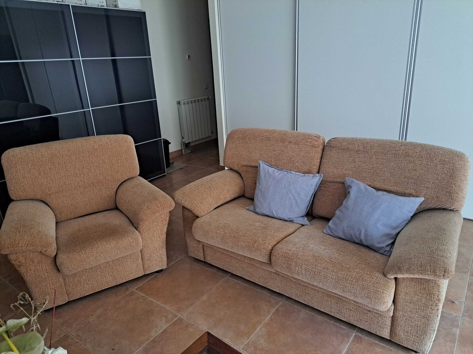 sofá cama de 2 lugares + poltrona