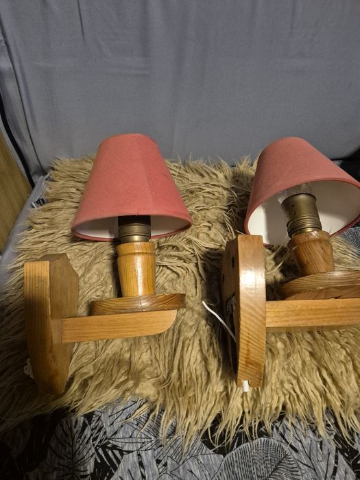 Stare kinkiety drewniane