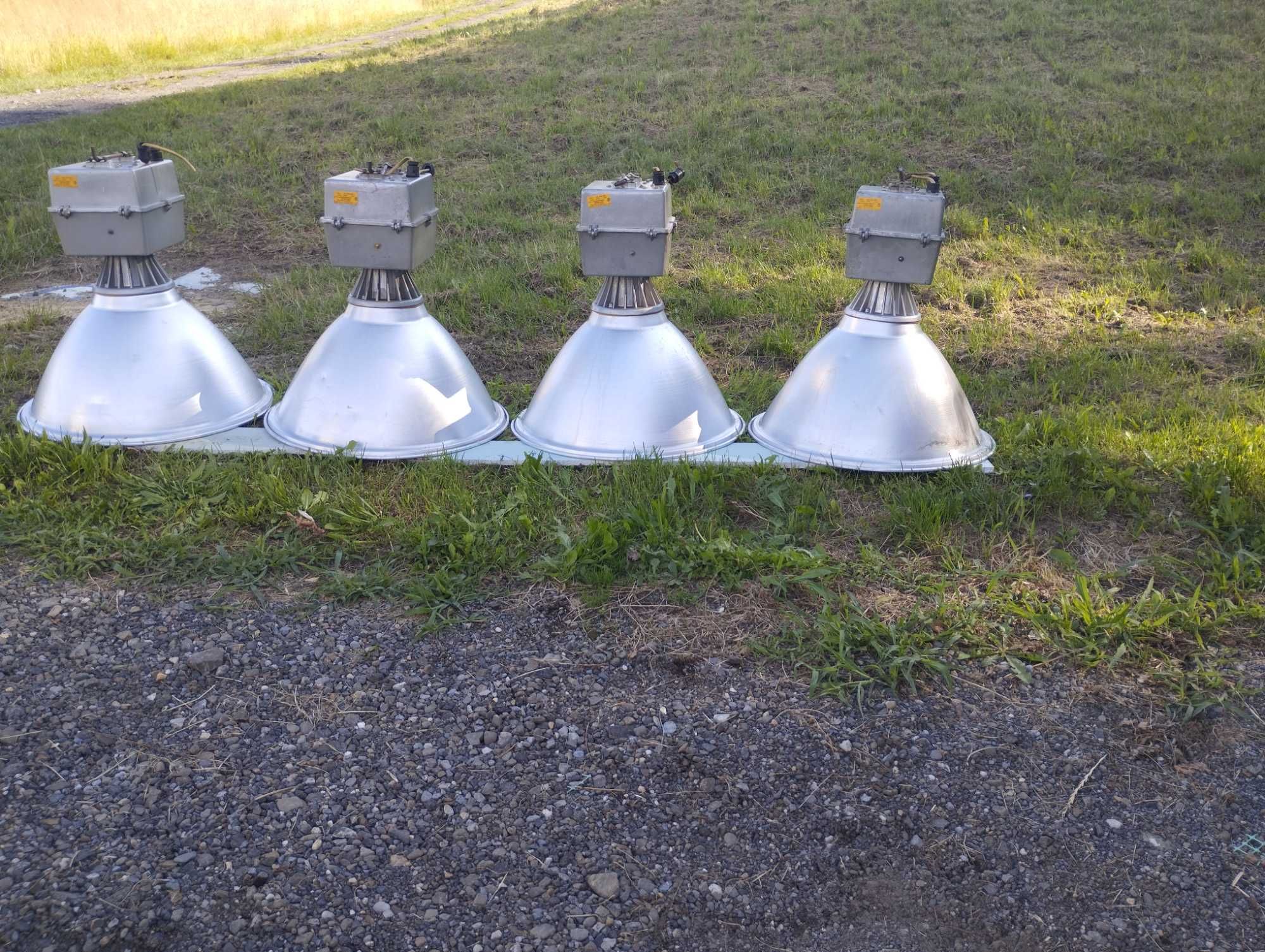 Lampy industrialne