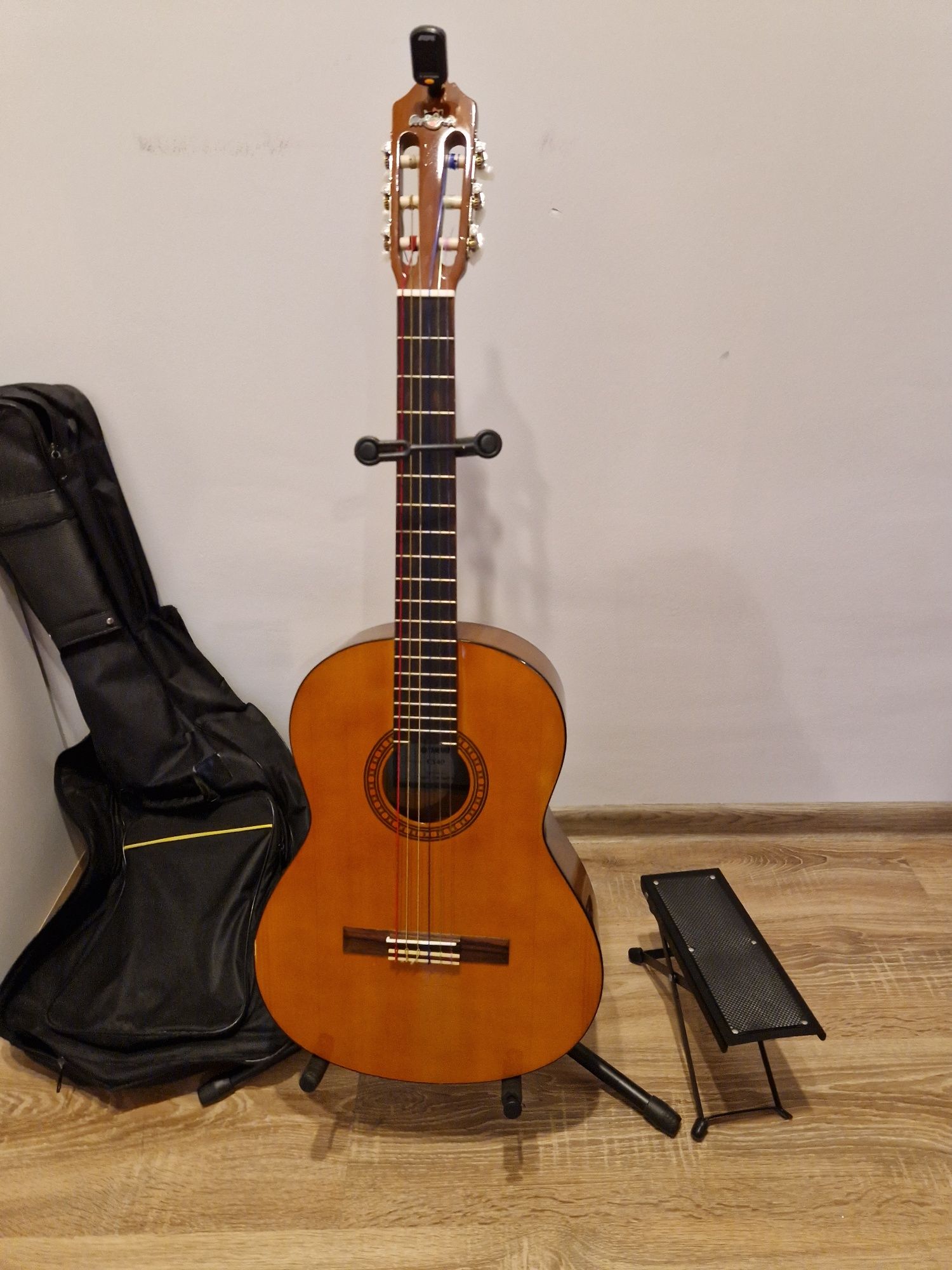 Gitara 3/4 Yamaha CS40