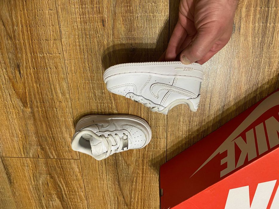 Nike Air Force кроссовки кросівки детские Найк Форс оригинал р.22