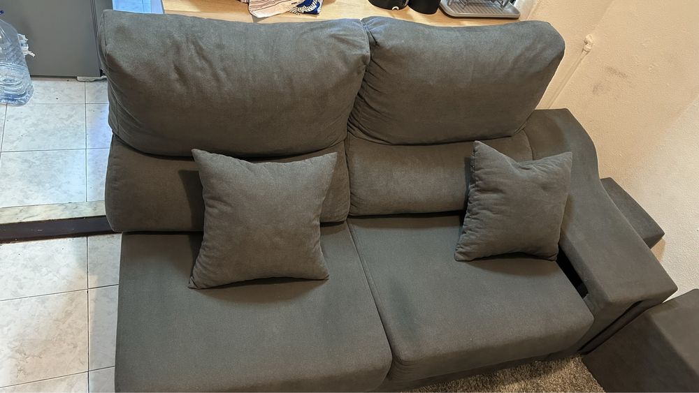 Vendo sofa semi novo