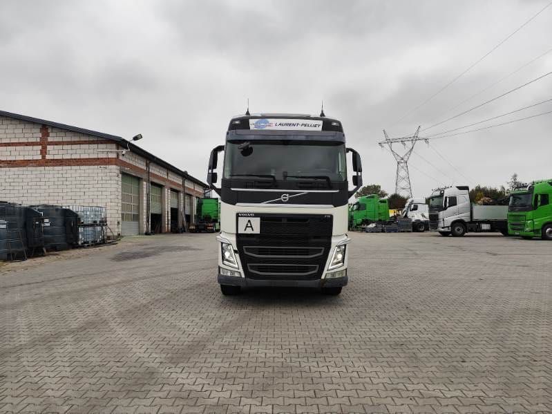 Volvo hakowiec 2013