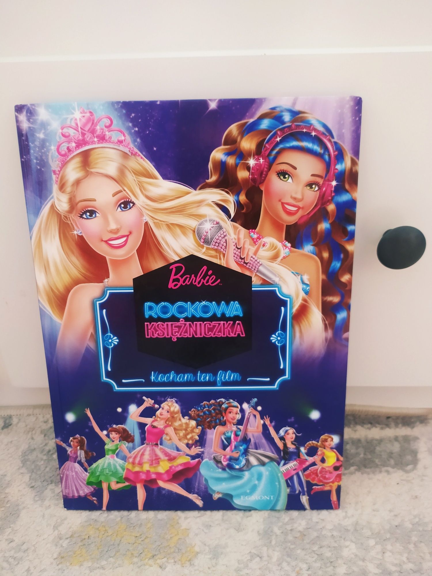 Barbie rockowa księżniczka Egmont książka