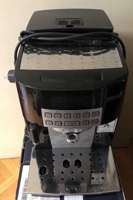 Кавомашина Delonghi Magnifica S Cappuccino