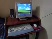 Computador Vintage City Desk Pentium III 1,00 GHz