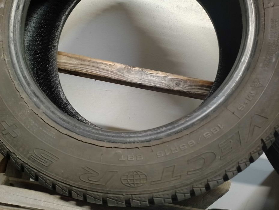 185/65 15 GoodYear Vector5+ 3111 Obrzycko ZW1598