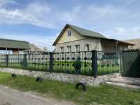Гарний будинок в затишному місці