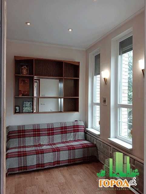 Будинок на ділянці 7 соток. Вулиця Добровольчих батальйонів