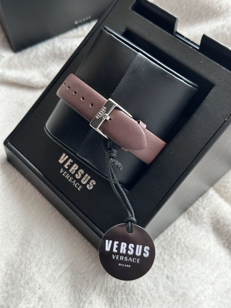 Часы Versace Versus