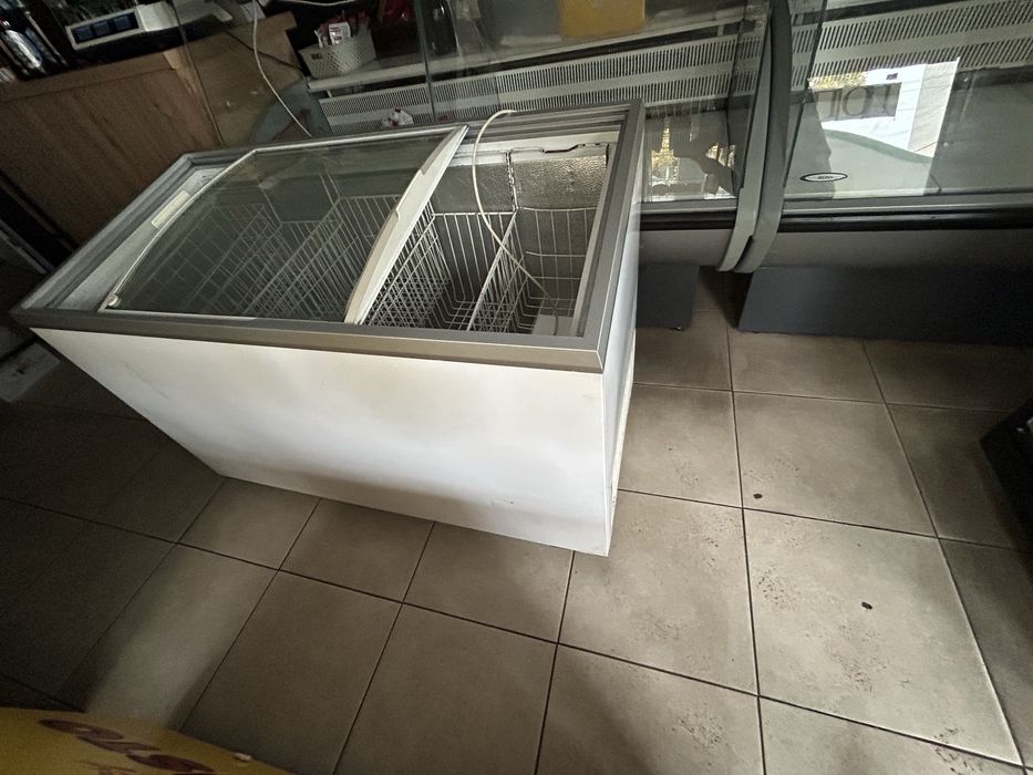 Продам торгове обладнання