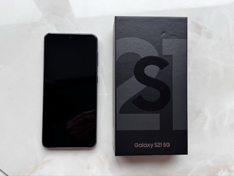 Смартфон Samsung S21 5G
