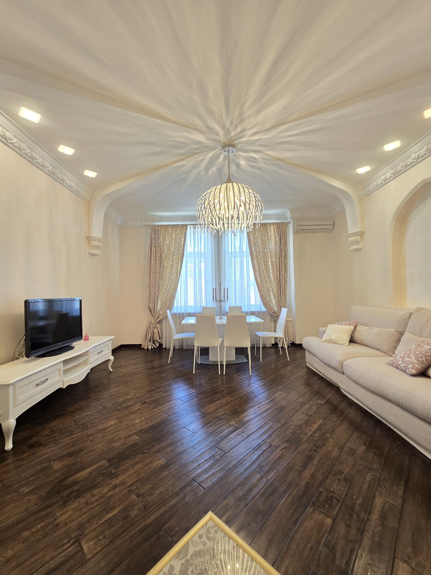 Центр Вид на Хрещатик  Ремонт 3кім=120м² / Липки Лютеранська Прорізна