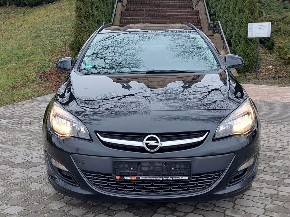 Opel Astra 100% oryginał super stan 136 koni