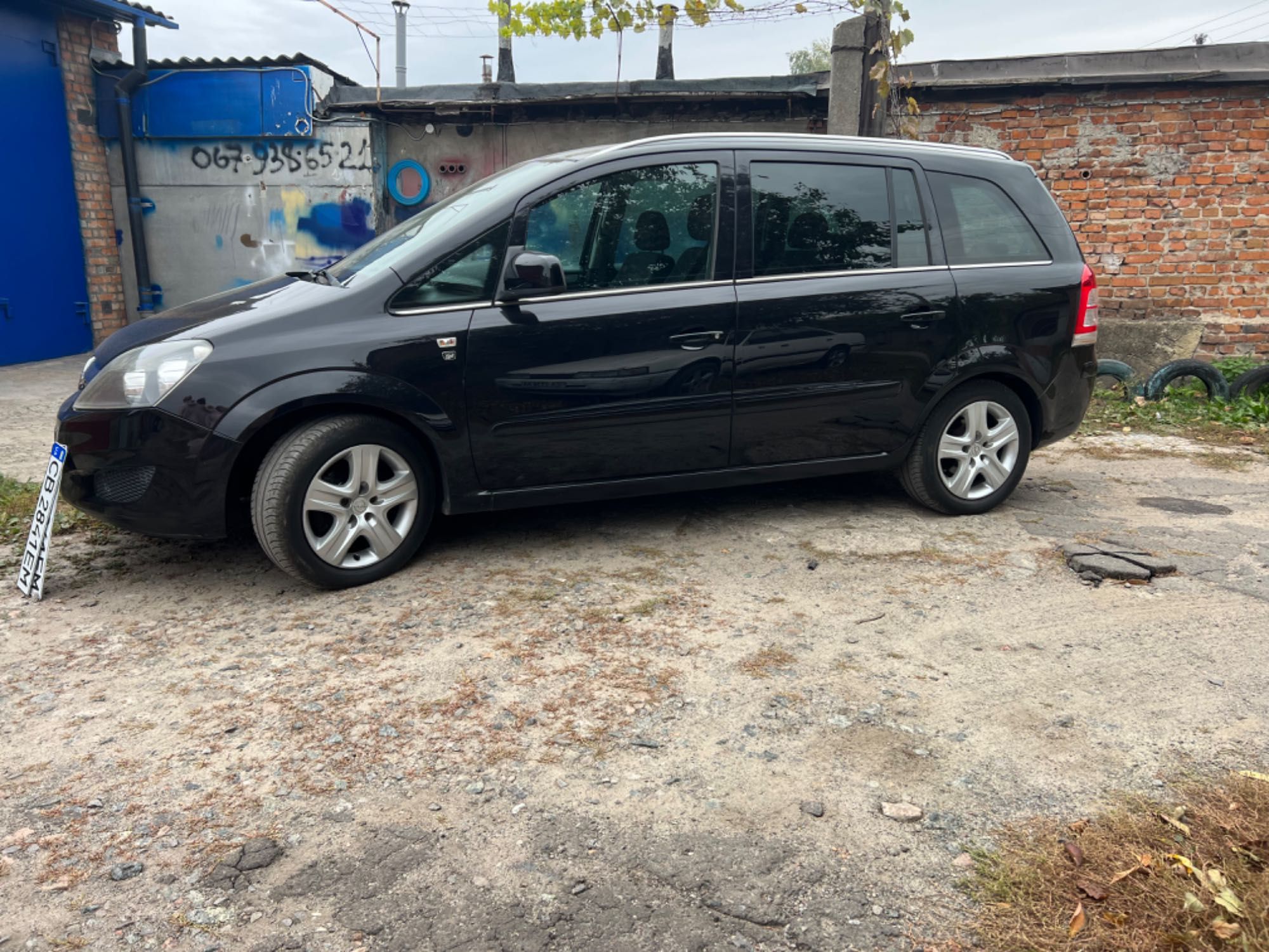 Opel Zafira Свіжо пригнана