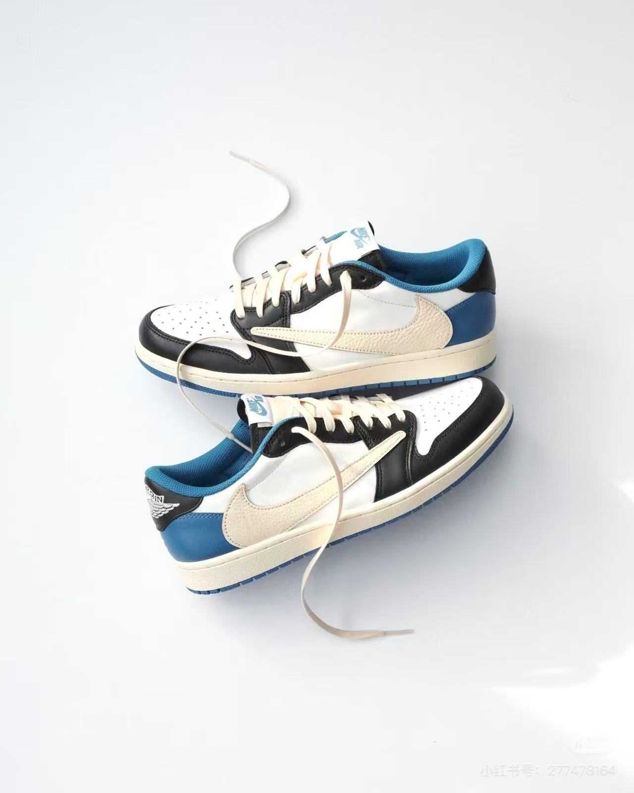 Jordan 1 Retro Low OG SP Fragment x Travis Scott R.43