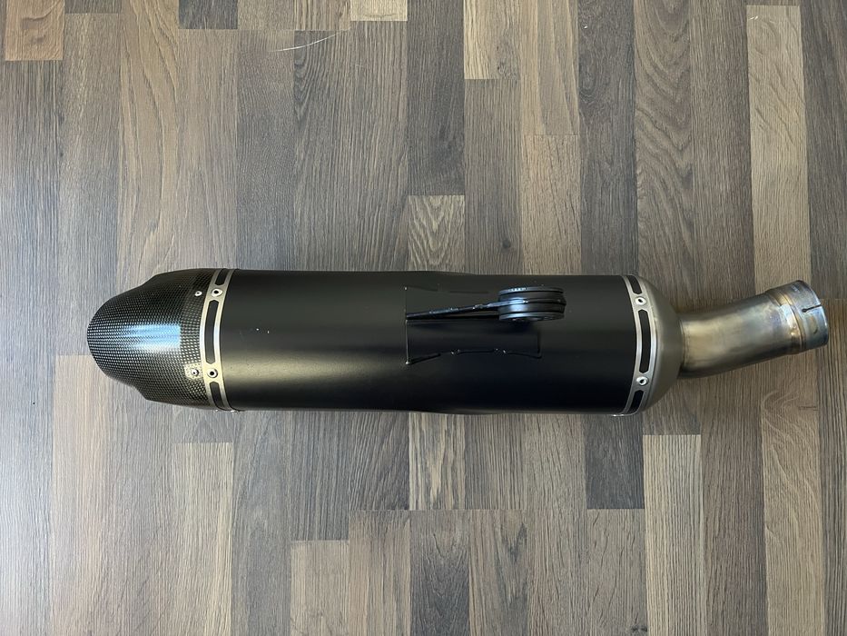 BMW R 1250 gs Akrapovic wydech tłumik