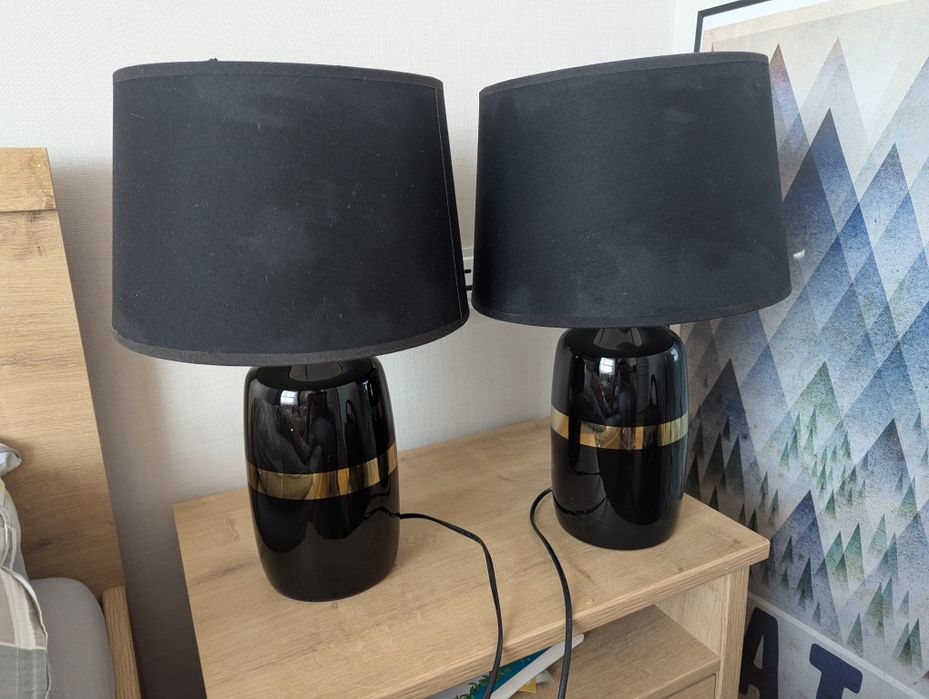 Lampy stołowe czarne