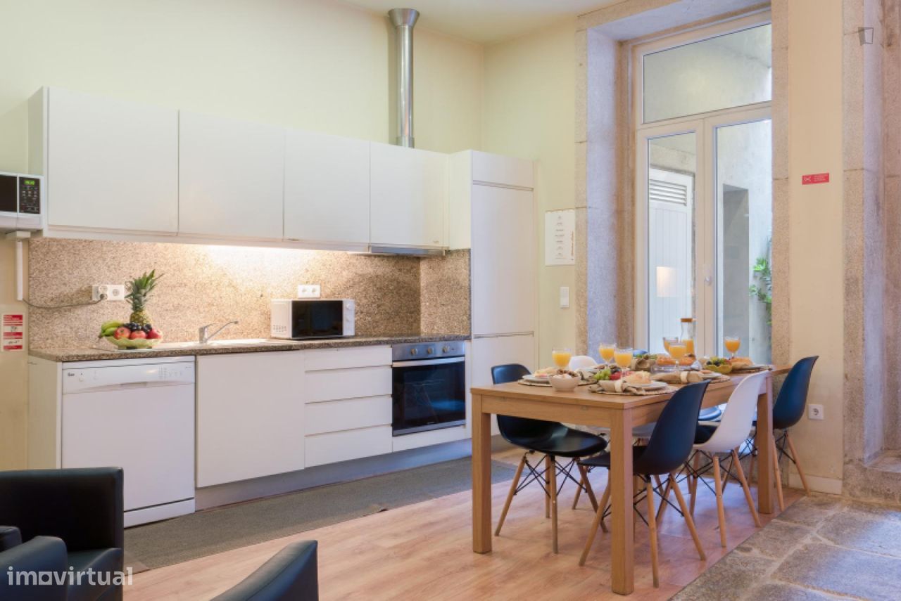 634291 - Private Spacious Flat Terrace
